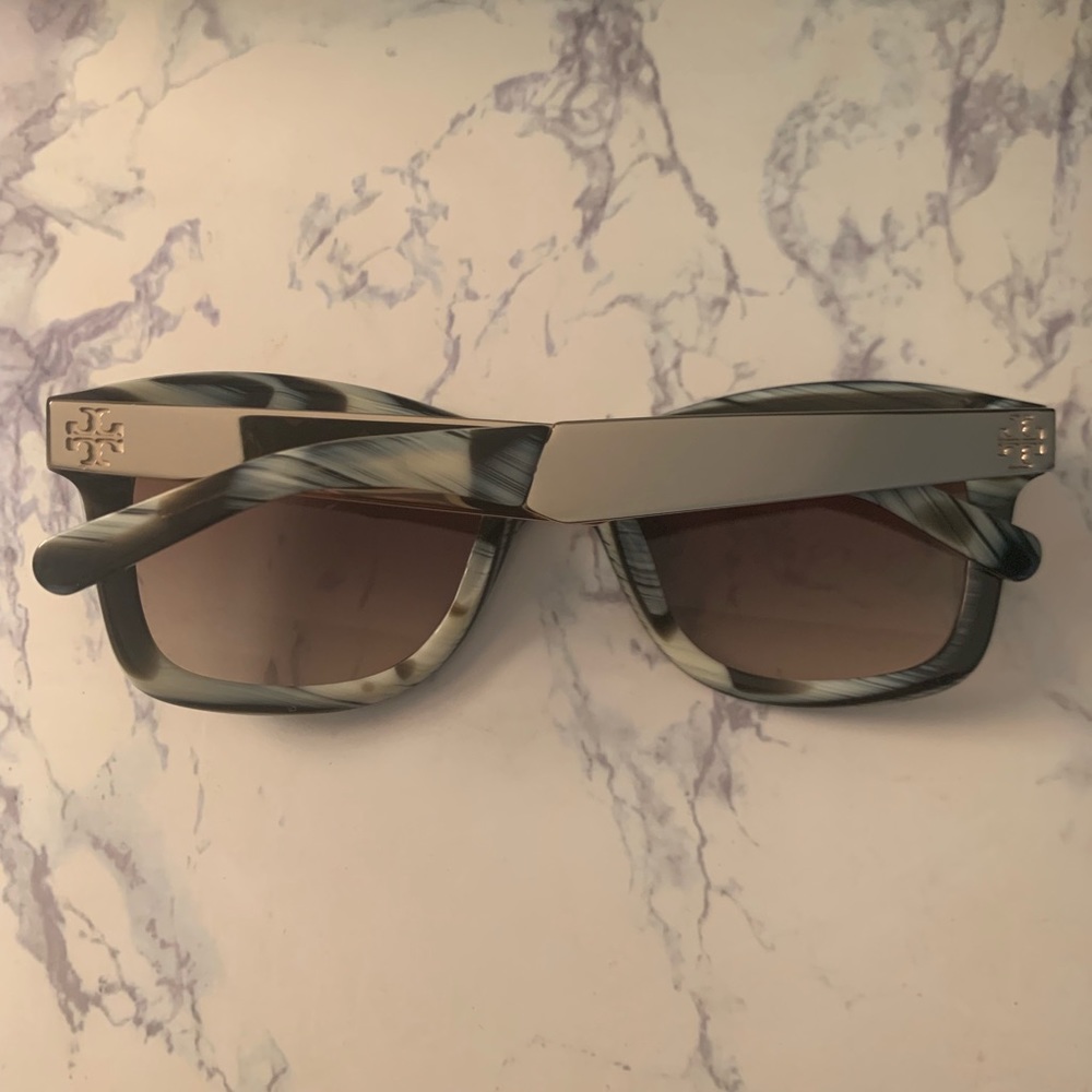 Tory Burch Green and Gold Sunglasses